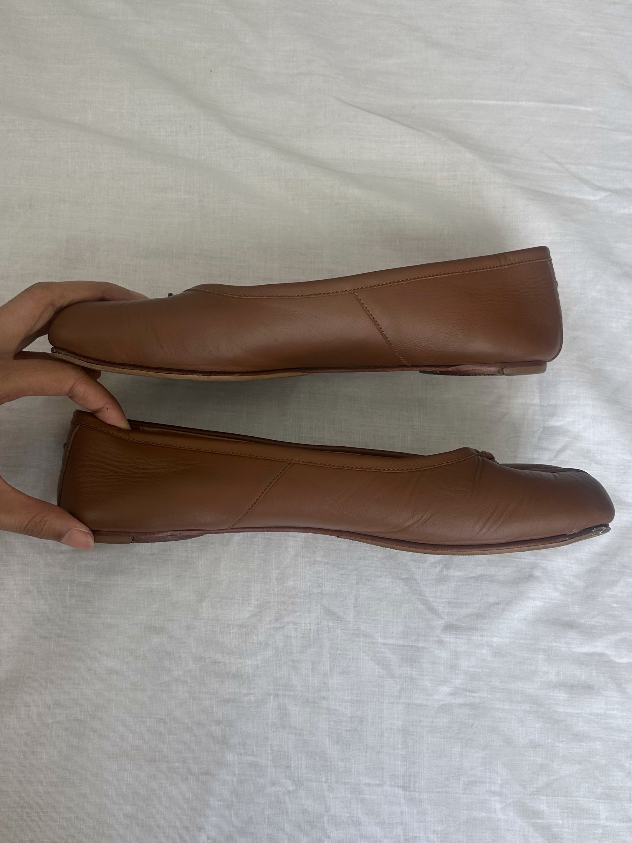 brown tabi flats [EU38.5]