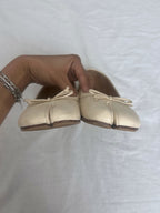 ivory ballerina tabi pumps [EU37]