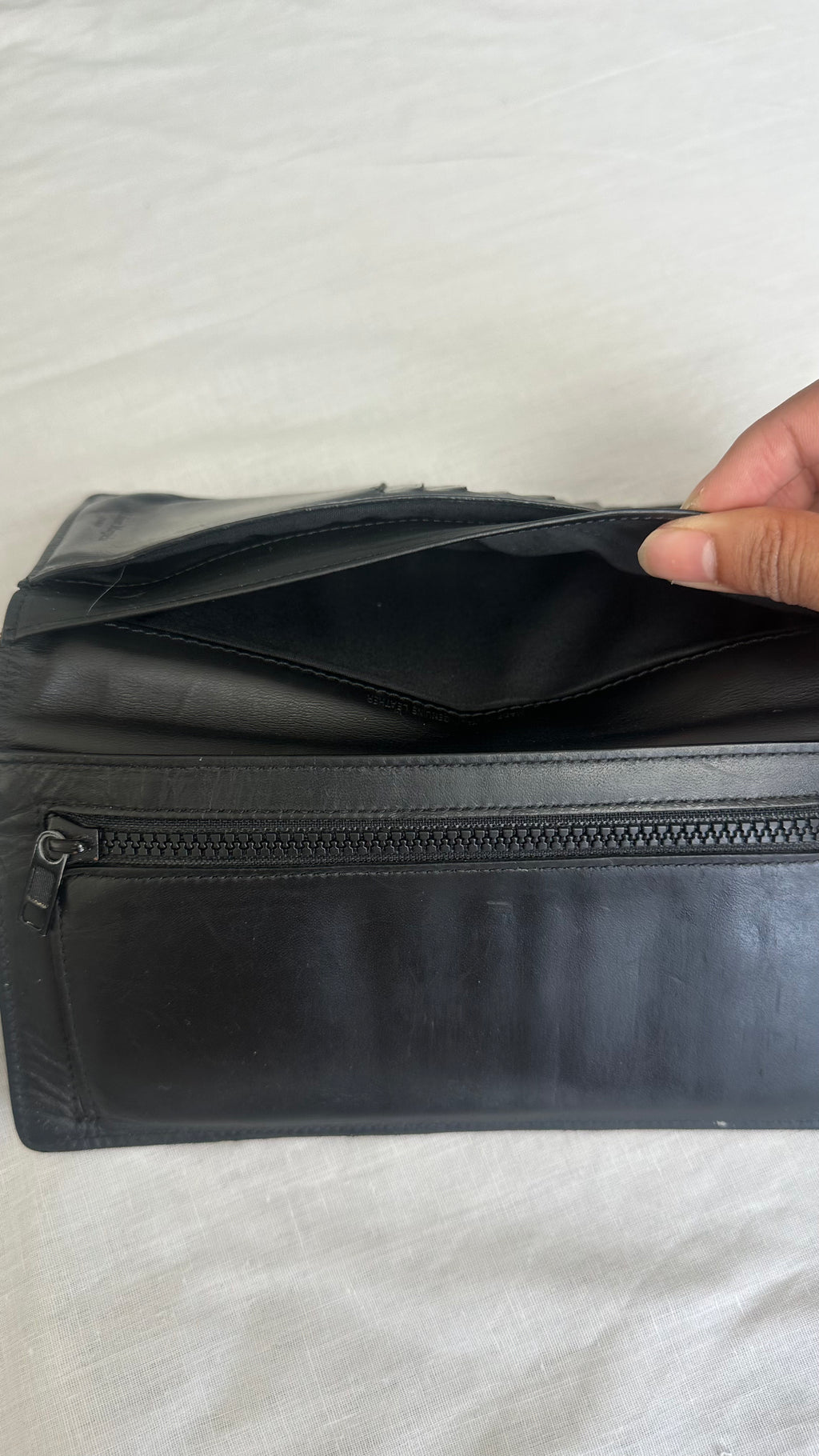 4-stitch wallet in black